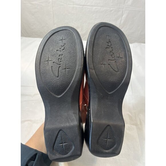 Clarks Womens  mauve Leather Heel Clogs Mule Shoes  size 11 - Picture 5 of 12